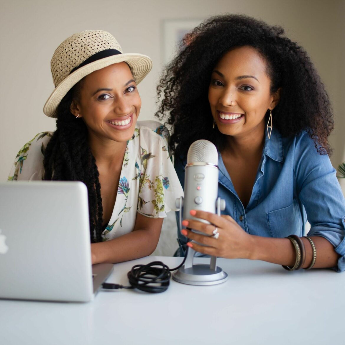 E32: black girl baking w/ jerrelle guy