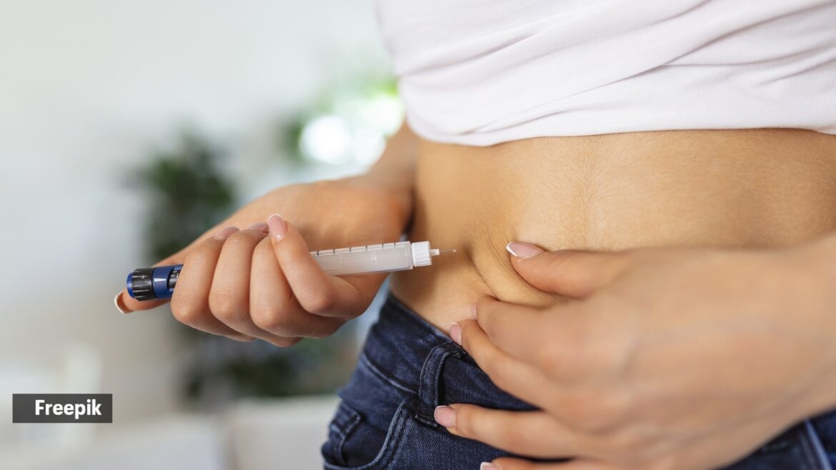 Insulin 1600 freepik